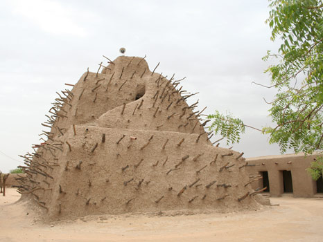 mausoleum-askia-mohammad-gao-mali1.jpg